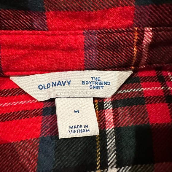Old Navy Red Plaid Button-Up Shirt Flannel Christmas Plaid - Picture 5 of 5